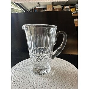 Beautiful Lead Crystal Pitcher 32oz 7-3/8" H 3" Base Diameter (Z7D)